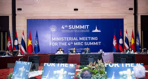 Vietnam attends Ministerial Meeting in preparation for fourth MRC Summit